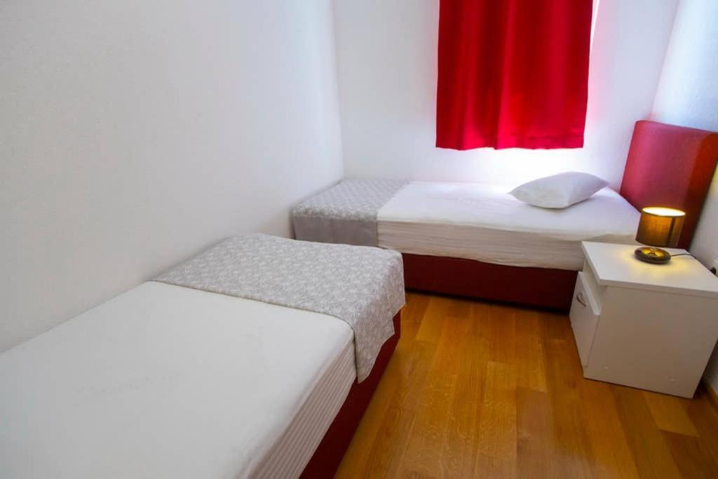 Apartments Vladimir #5 Makarska Esterno foto