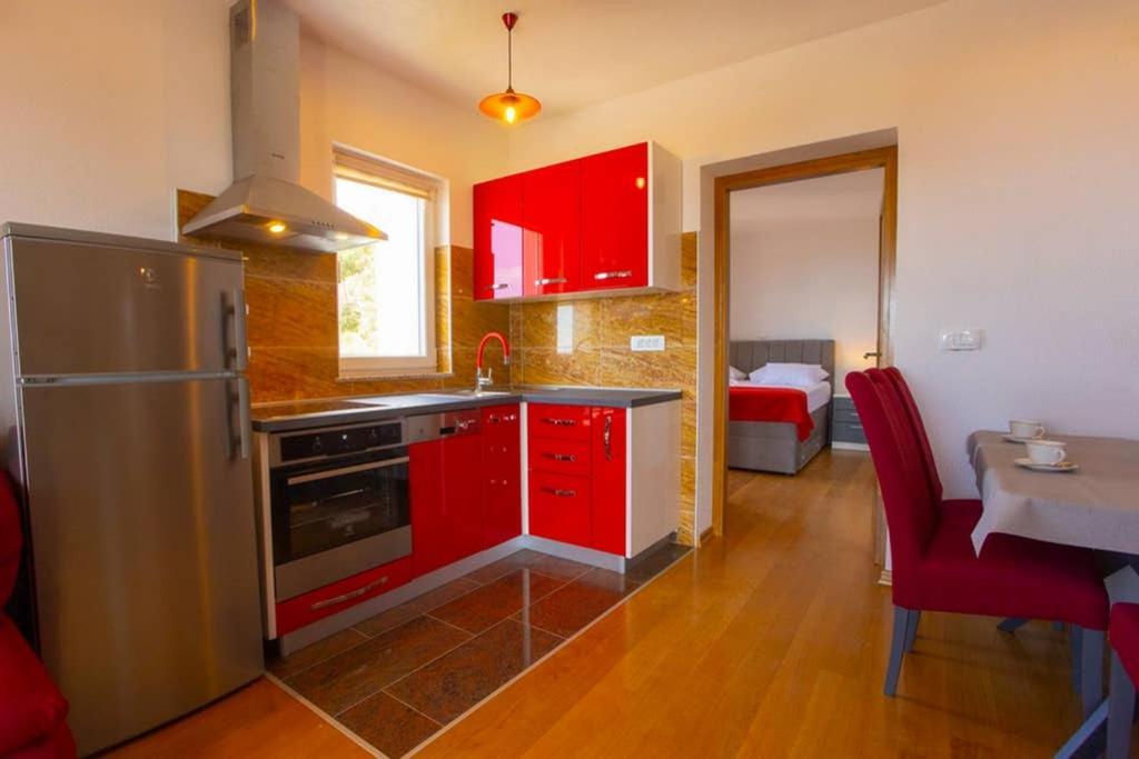 Apartments Vladimir #5 Makarska Esterno foto